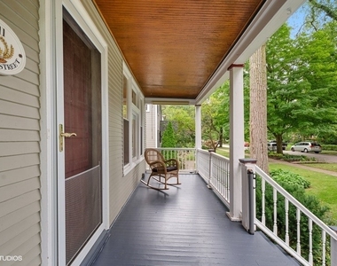 1911 Colfax Street - Photo Thumbnail 2