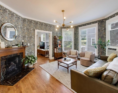 1911 Colfax Street - Photo Thumbnail 4