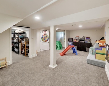1911 Colfax Street - Photo Thumbnail 30