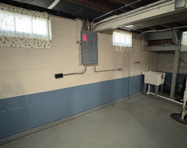 1508 W 36th Street - Photo Thumbnail 11