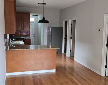 6834 S Dorchester Avenue - Photo Thumbnail 5