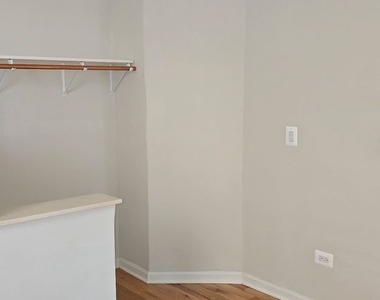 6834 S Dorchester Avenue - Photo Thumbnail 17