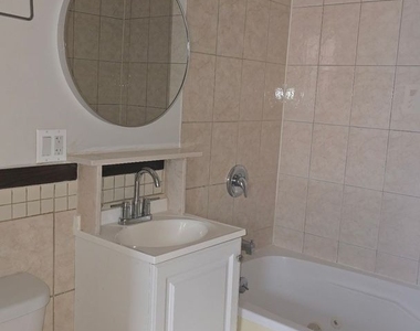 6834 S Dorchester Avenue - Photo Thumbnail 22
