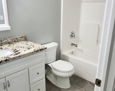 701 Cross Street - Photo Thumbnail 27