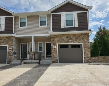 701 Cross Street - Photo Thumbnail 10