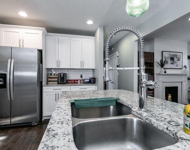 518 Erin Avenue Sw - Photo Thumbnail 17