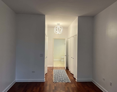 1322 S Prairie Avenue - Photo Thumbnail 5