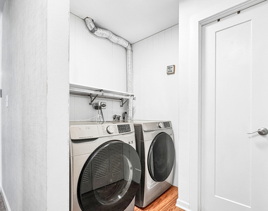 7830 Sprucewood Avenue - Photo Thumbnail 9