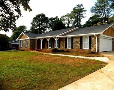 2366 Fairview Road - Photo Thumbnail 16