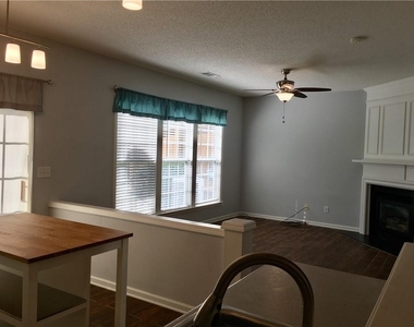 6004 Falling Water Court - Photo Thumbnail 9