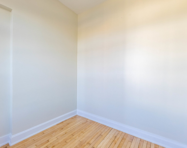 2137 N Western Avenue - Photo Thumbnail 7