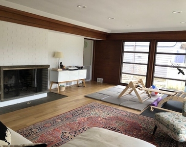 50 Lakeside Place - Photo Thumbnail 3