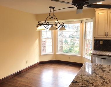 310 Milesford Court - Photo Thumbnail 2
