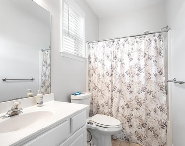 3538 Old Towne Lane - Photo Thumbnail 11
