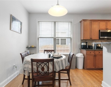 3538 Old Towne Lane - Photo Thumbnail 5