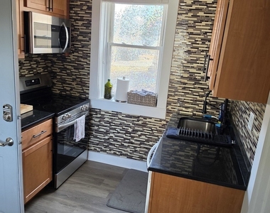 4321 N Leavitt Street - Photo Thumbnail 1