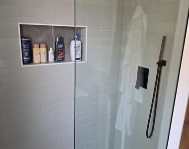 4321 N Leavitt Street - Photo Thumbnail 5