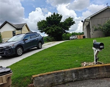 119 Bonnie Lane - Photo Thumbnail 1