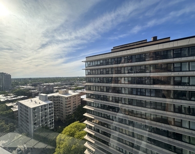 5757 N Sheridan Avenue - Photo Thumbnail 17