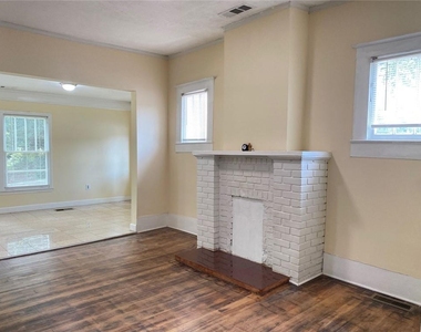 175 Park Drive - Photo Thumbnail 13