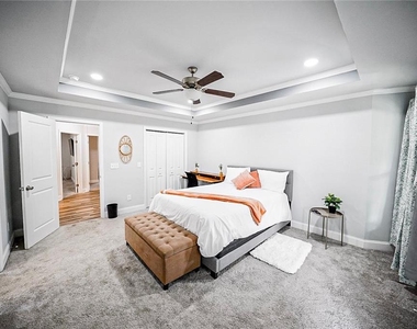 1141 Mcdaniel Street - Photo Thumbnail 16