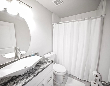 1141 Mcdaniel Street - Photo Thumbnail 13