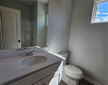 3250 Willow Glade Trail - Photo Thumbnail 38