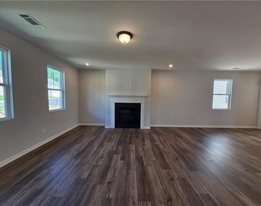 3250 Willow Glade Trail - Photo Thumbnail 13