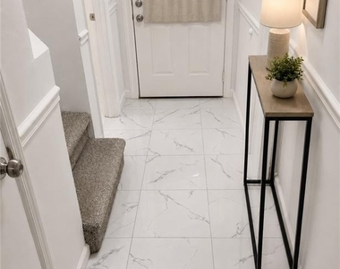 3206 Pine Tree Trail - Photo Thumbnail 4