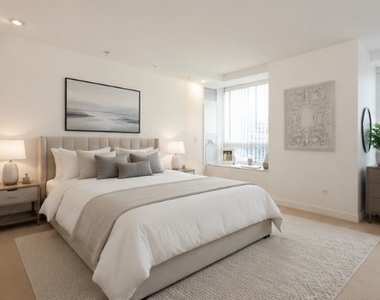 512 N Mcclurg Court - Photo Thumbnail 4