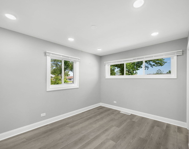 225 Bode Road - Photo Thumbnail 7