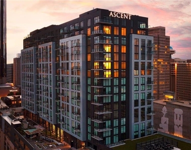 161 Peachtree Center Avenue Ne - Photo Thumbnail 25