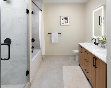 161 Peachtree Center Avenue Ne - Photo Thumbnail 10