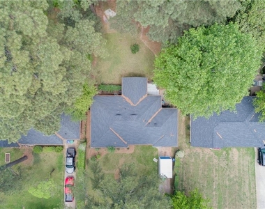 1858 Longdale Drive - Photo Thumbnail 38