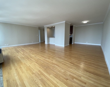 111 E Chestnut Street - Photo Thumbnail 1