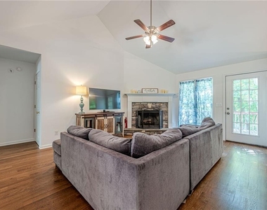 262 Morse Elm Loop - Photo Thumbnail 9