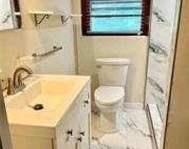 2560 Wood Valley Drive - Photo Thumbnail 13