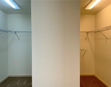 611 Stonehurst Lane - Photo Thumbnail 10