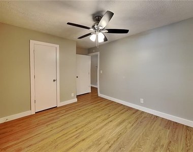 3753 Memorial Parkway Nw - Photo Thumbnail 10