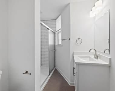 1349 W Taylor Street - Photo Thumbnail 6