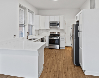 1349 W Taylor Street - Photo Thumbnail 1