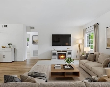 1381 Normandy Drive Ne - Photo Thumbnail 1