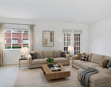 1381 Normandy Drive Ne - Photo Thumbnail 3