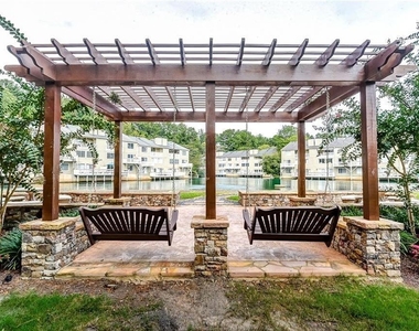 44 Rumson Court Se - Photo Thumbnail 32