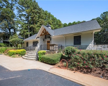 44 Rumson Court Se - Photo Thumbnail 28