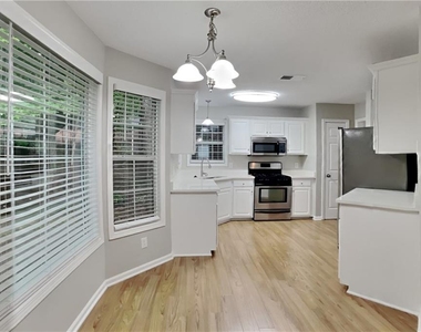 224 Bennett Farms Trail - Photo Thumbnail 4