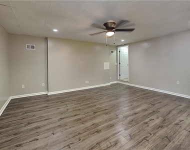 4240 Moccasin Trail - Photo Thumbnail 3