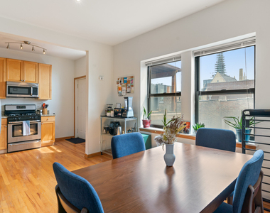 39 N Paulina Avenue - Photo Thumbnail 4