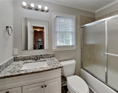 1746 Charrington Way - Photo Thumbnail 13