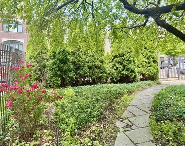 821 S Bell Avenue - Photo Thumbnail 6